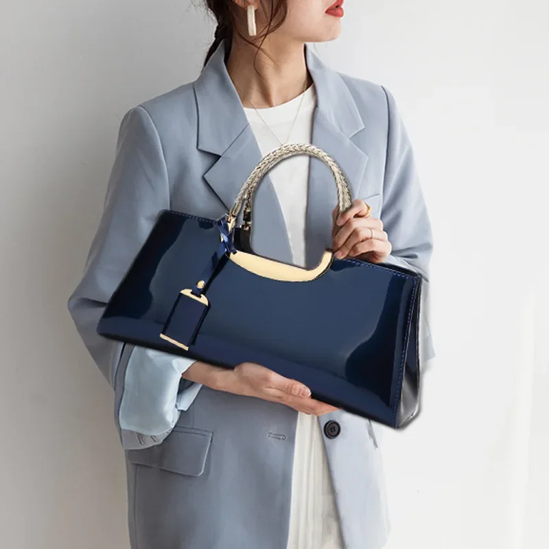 Sac à Main Effet Croco Verni Avec Rabat - Bagagerie - Maroquinerie