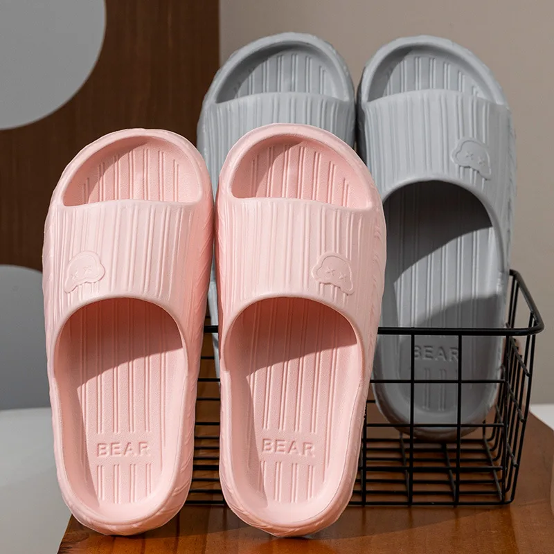 Cute Bear Soft Sole Cloud Slippers Women Lightweight Non Slip Bathroom Slides Woman 2025 Summer Comfort EVA Flip Flops for Home 3