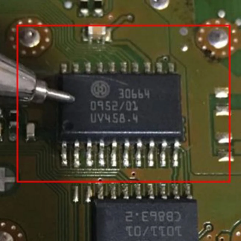 

1Pcs/Lot IC Chip 30664 Computer Board CTS Ignition Drive Original New