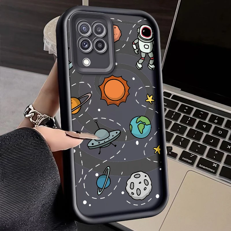 Astronaut Painted Silicone Anti-Drop Phone Case