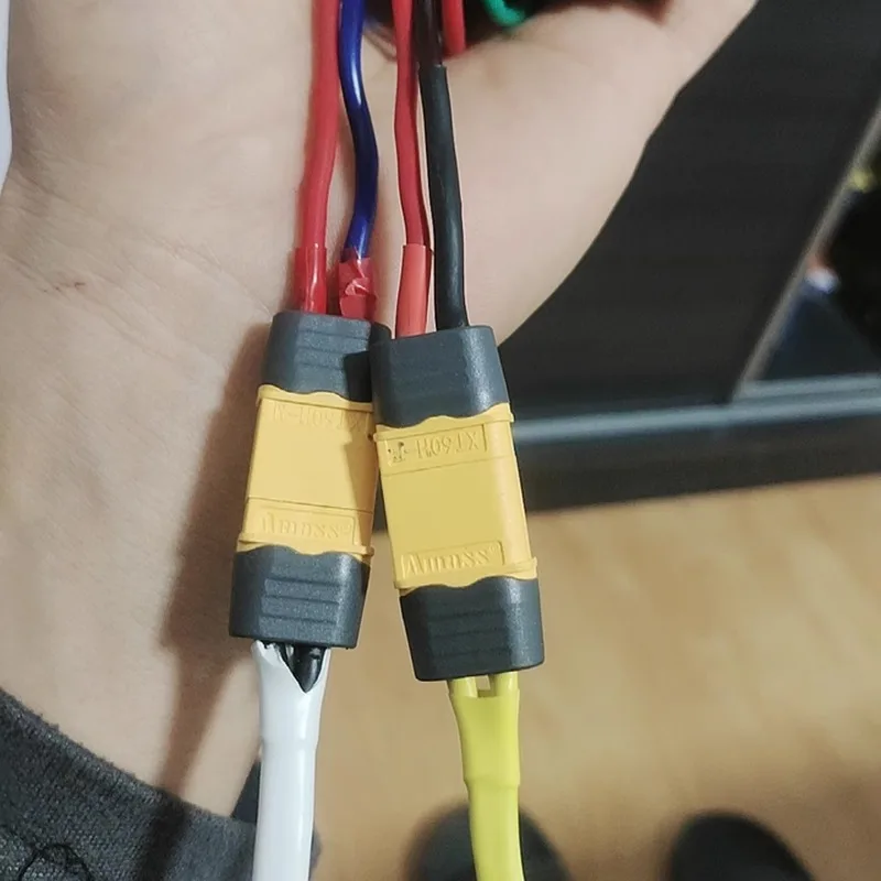 Lot de 20 connecteurs XT60H pour batterie drone, emballage individuel.