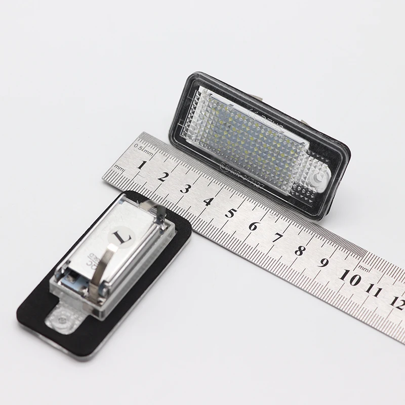 

Canbus Led License Plate Light Number Plate Lamp For Audi A3 A4 S4 RS4 B6 B7 A6 RS6 S6 C6 A5 S5 2D Cabrio Q7 A8 S8 RS4 Avant
