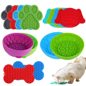 Clover Shape Pet Lick Mat Slow Feeding Mat Silicone Licking Pad for Ca –  savvypetz