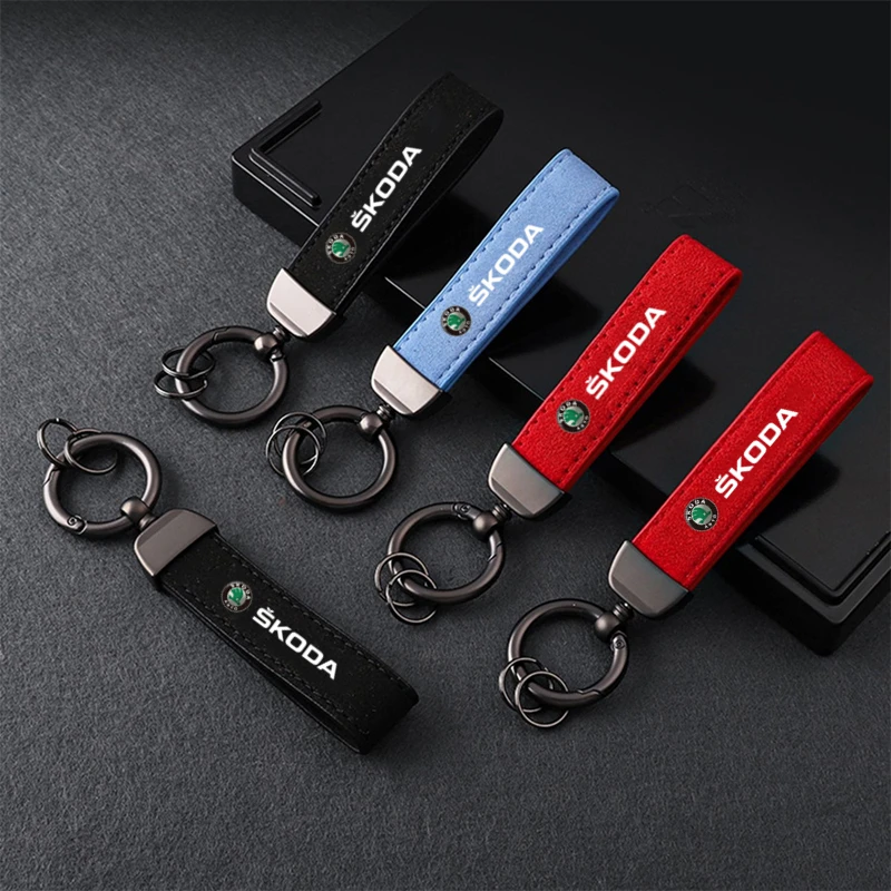 Luxury Leather Keychain Exquisite Gift Key Ring for Skoda Octavia