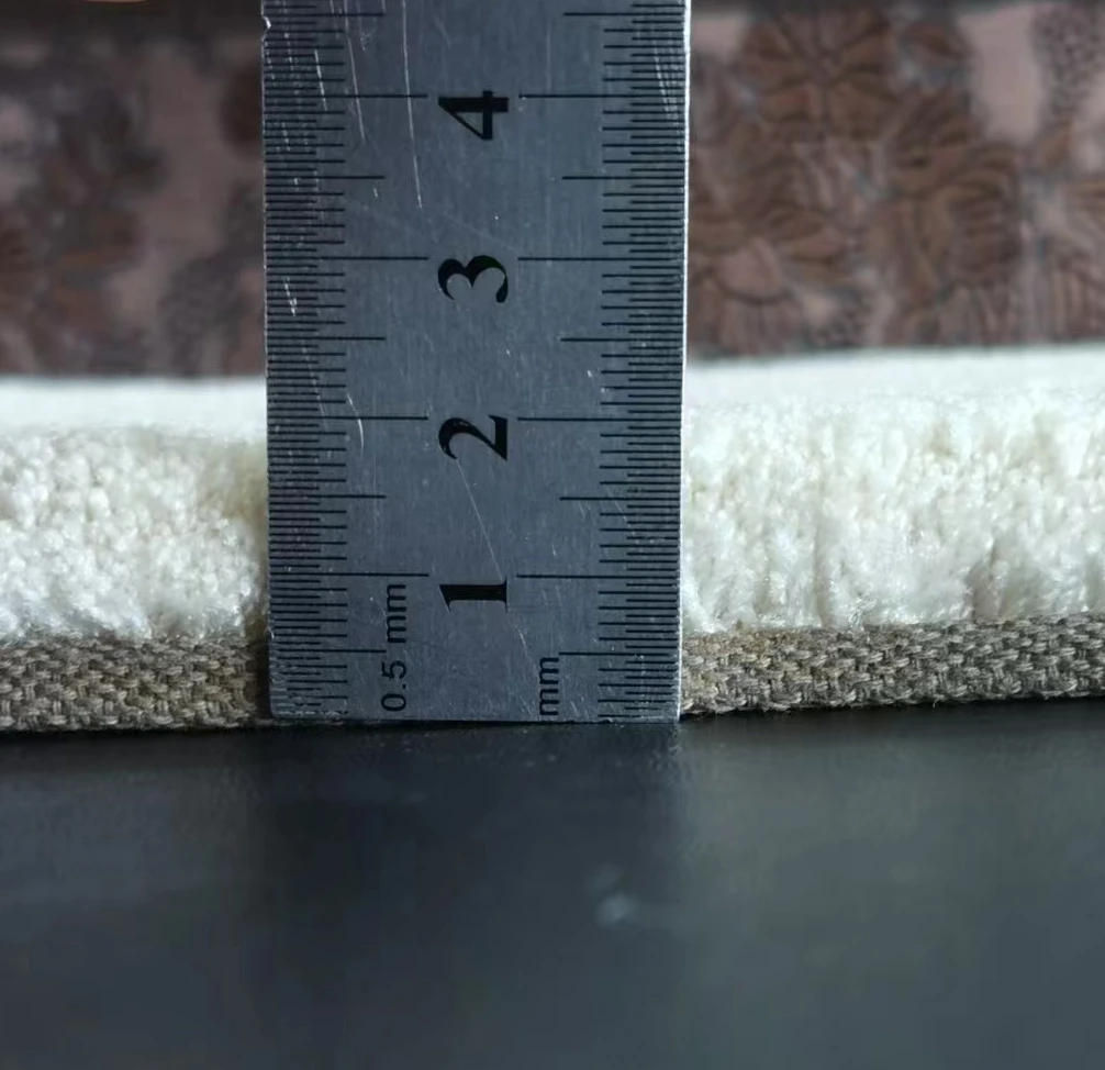 Non-slip Soft Washable Customized size solid color thickness  Carpet for Living room