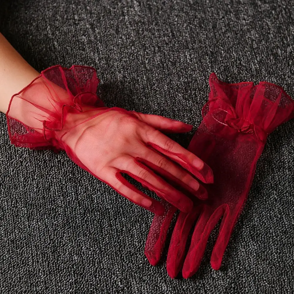 Wine red short