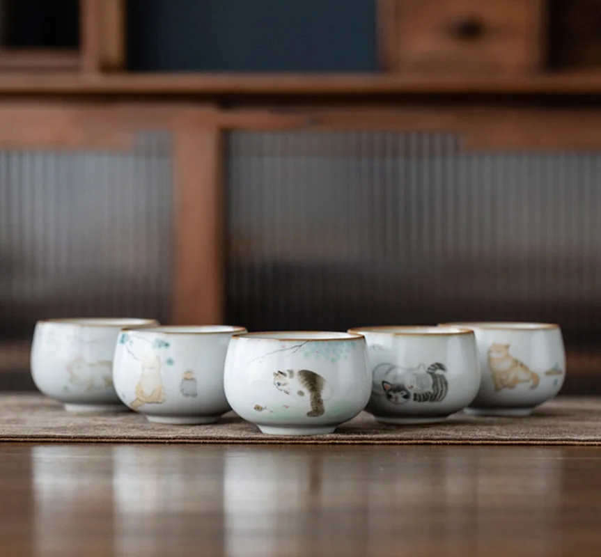 Ru Kiln Lovely Cat Ceramic Porcelain Teacup Teaware Ceremony Set Chinese Kung Fu Tea Cup Drinkware Office Master Cup Gifts 95 ml