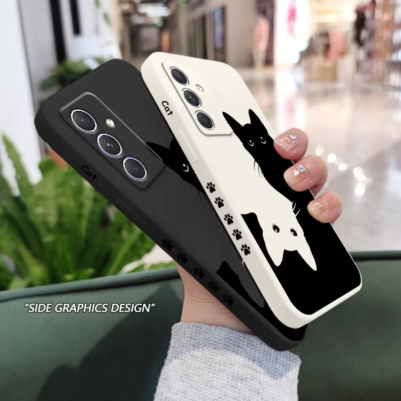 Chic Black & White Cat Design Phone Case
