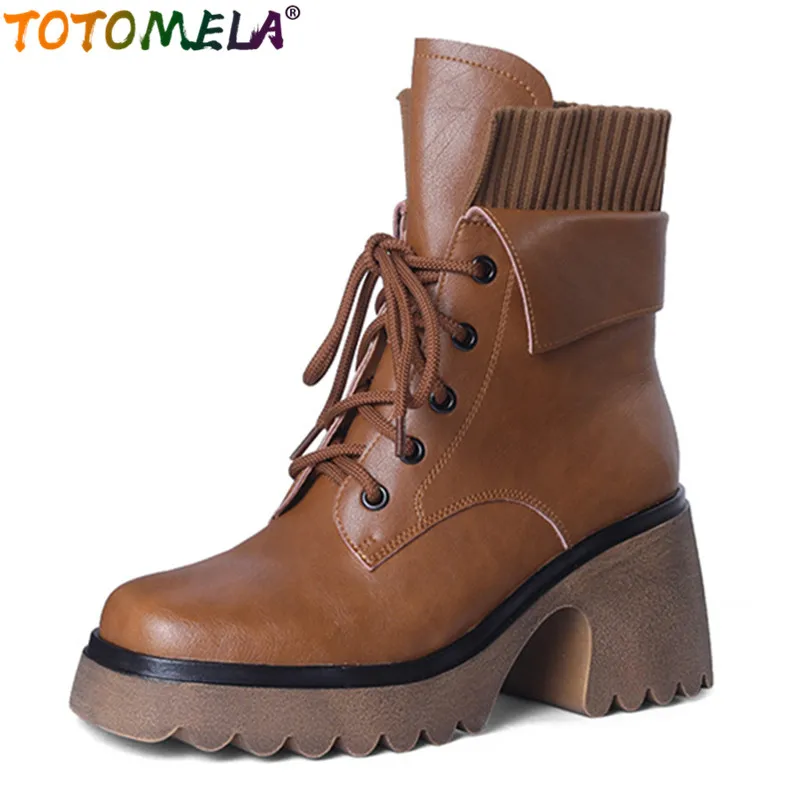 

TOTOMELA 2023 New Retro Narrow Band Thick High Heels Dress Shoes Winter Ankle Platform Boots Genuine Leather Women Boots