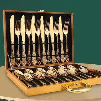 Set di posate in acciaio inossidabile dorato Forchetta cucchiaio europeo reale Stoviglie complete Design retrò Posate eleganti lavabili in lavastoviglie 1