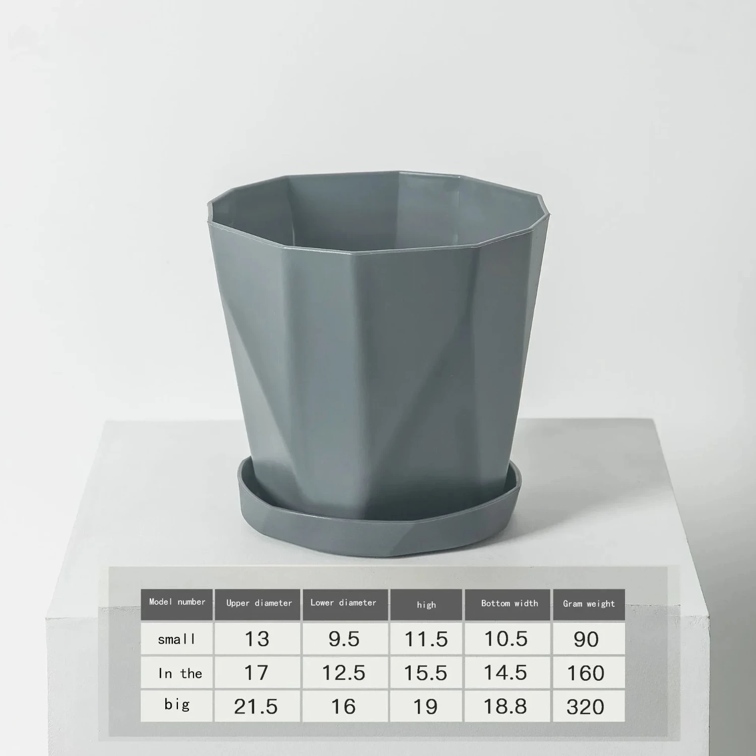 Large Plastic Flower Pots – Indoor & Outdoor 3