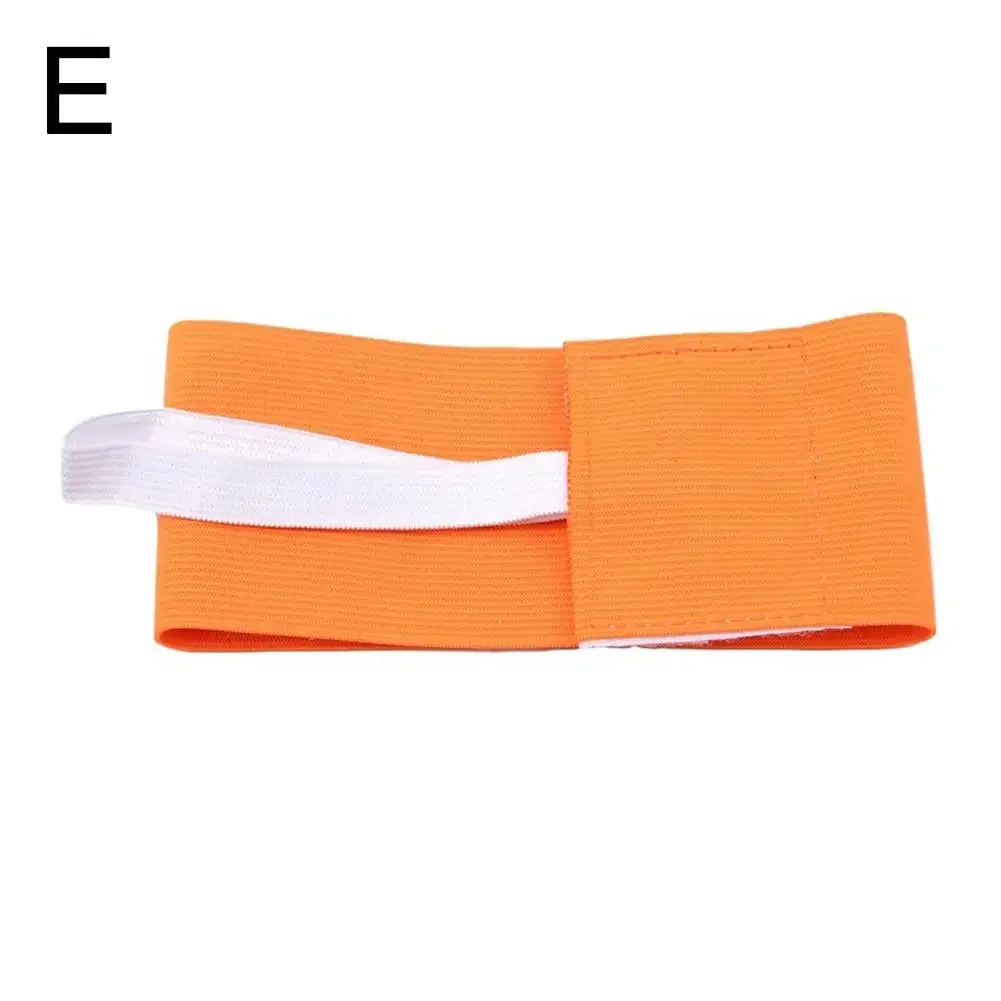 thumbnail image 1 of Brazalete de capitán de fútbol en blanco para niños y adultos, diseño de brazalete de equipo con logotipo personalizado antideslizante y estampado O4C5, 1 of 5