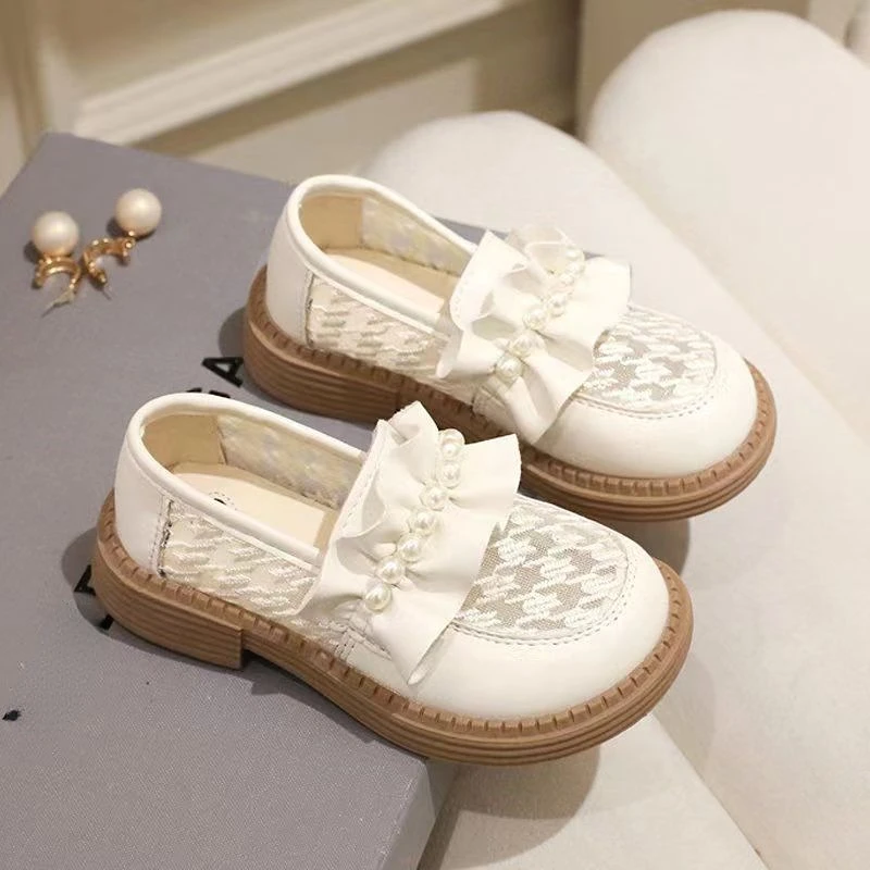 Girls shoes Spring Children Small Leather Shoe Medium To Large Girl Mesh Shoe Anti Slip Princess Dance Single