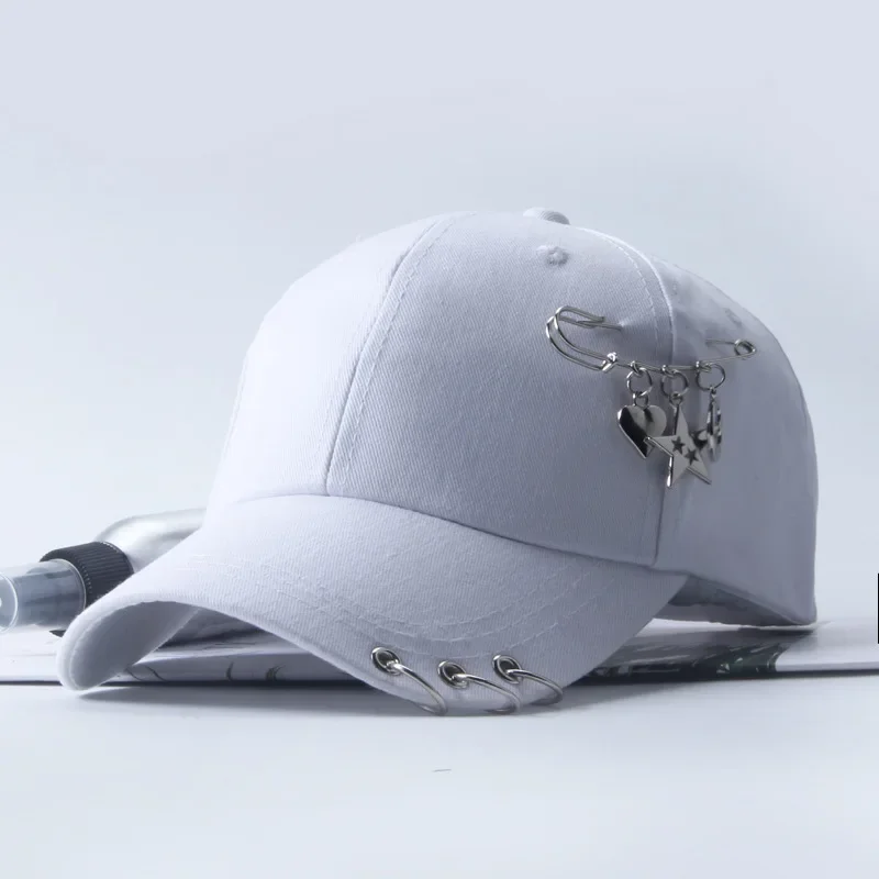 High Quality Adjustable Baseball Hat with Ring Outdoor Sports Sun Cap for Women Men Fashion Snapback Hat Chain Punk Hat Summer