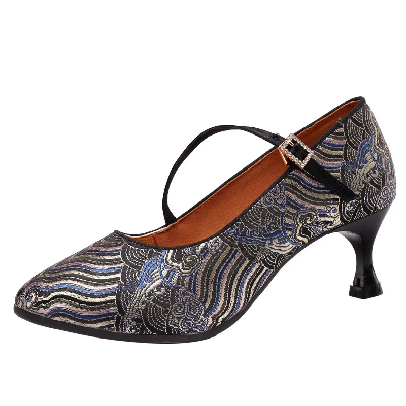 

Chinese Style New Women Latin Dance Shoes Embroidery Ladies Soft Rubber Sole Ballroom Social Modern Dancing Sandals 5.5cm Heel