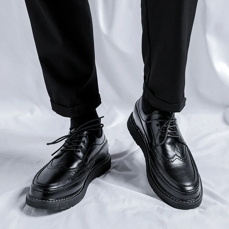 

2023 New Men Autum Leather Boots Men Fashion Crocodile Pattern Ankle Boots Business Casual Man Lace-up Shoes Chunky Work Shoes