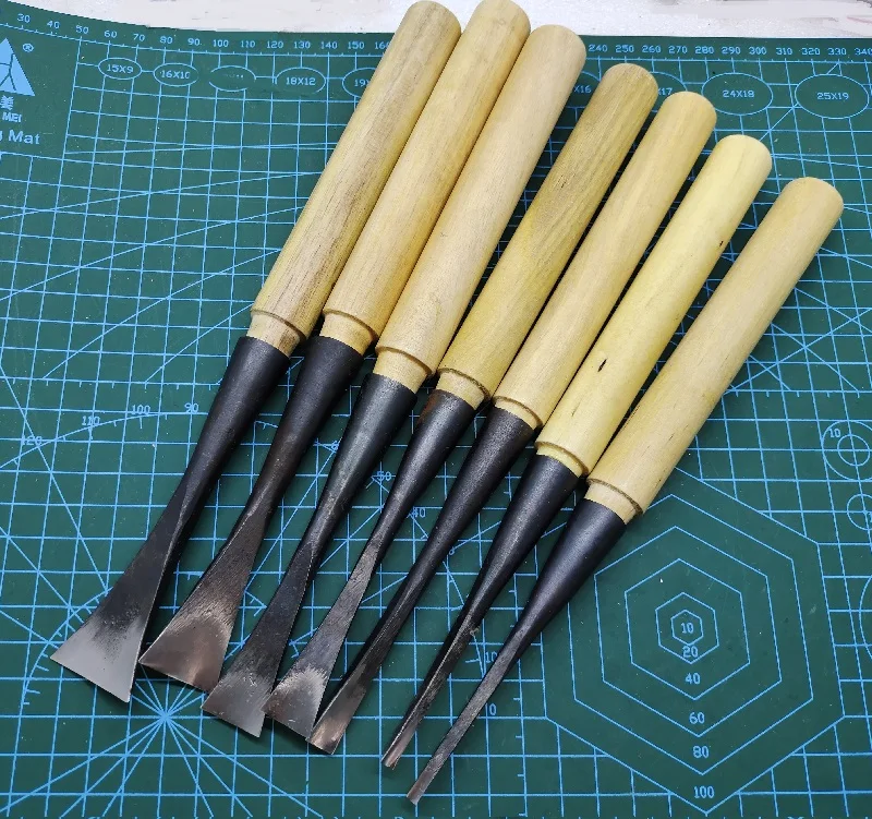 Shallow Arc Woodworking Chisels & Carving Knives 4