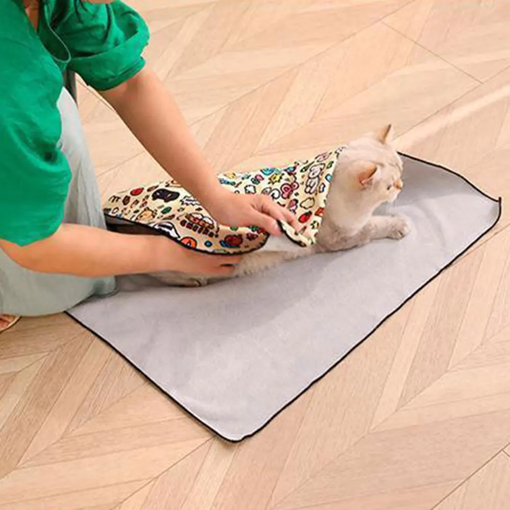 Cat Grooming Wrap Self-adhesive Cat Restraint Wrap Anti-Scratch Cat Swaddle Burrito Wrap High Quality Home Pet Nail Clipper