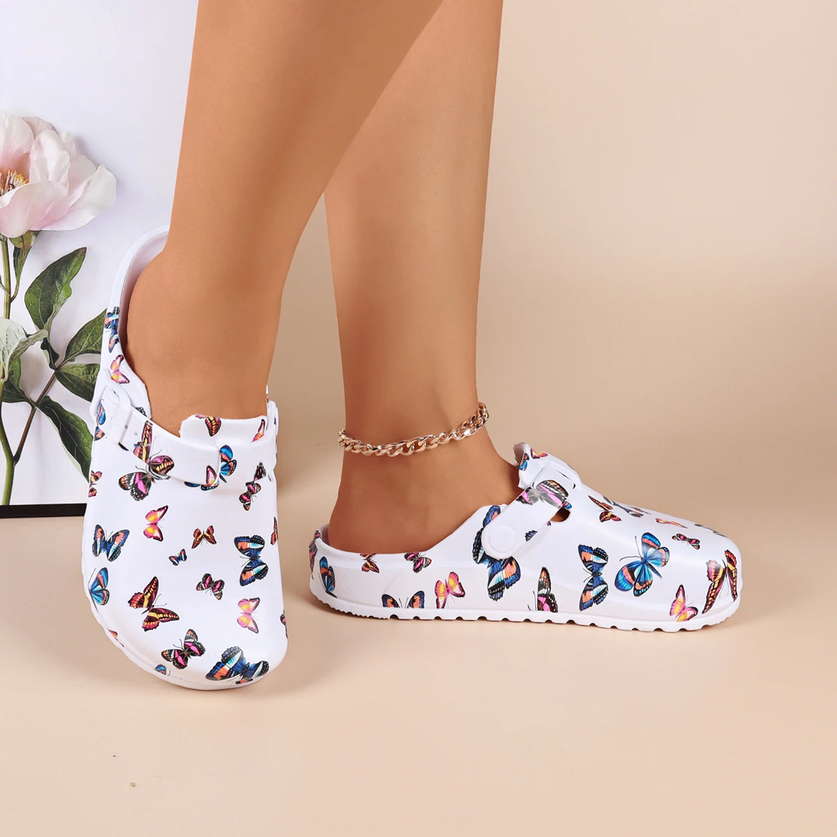 Fashion EVA Women's Clogs Butterfly Print Indoor Slippers Lightweight Flat Soft Sole Adjustable Buckle Beach Garden Shoes — view 6