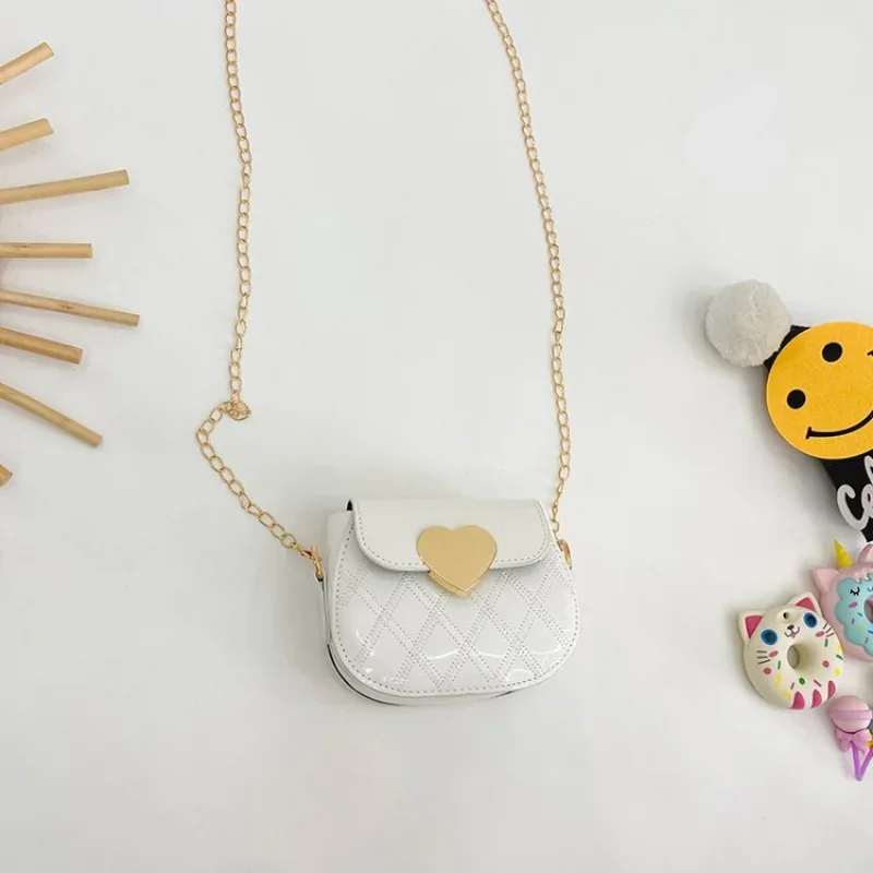 Lovely Patent Leather Chain Bag Crossbody Bags Cute Little Girls Mini Shoulder Bag ForFashion Coin Purse Small Kids Backpack 6