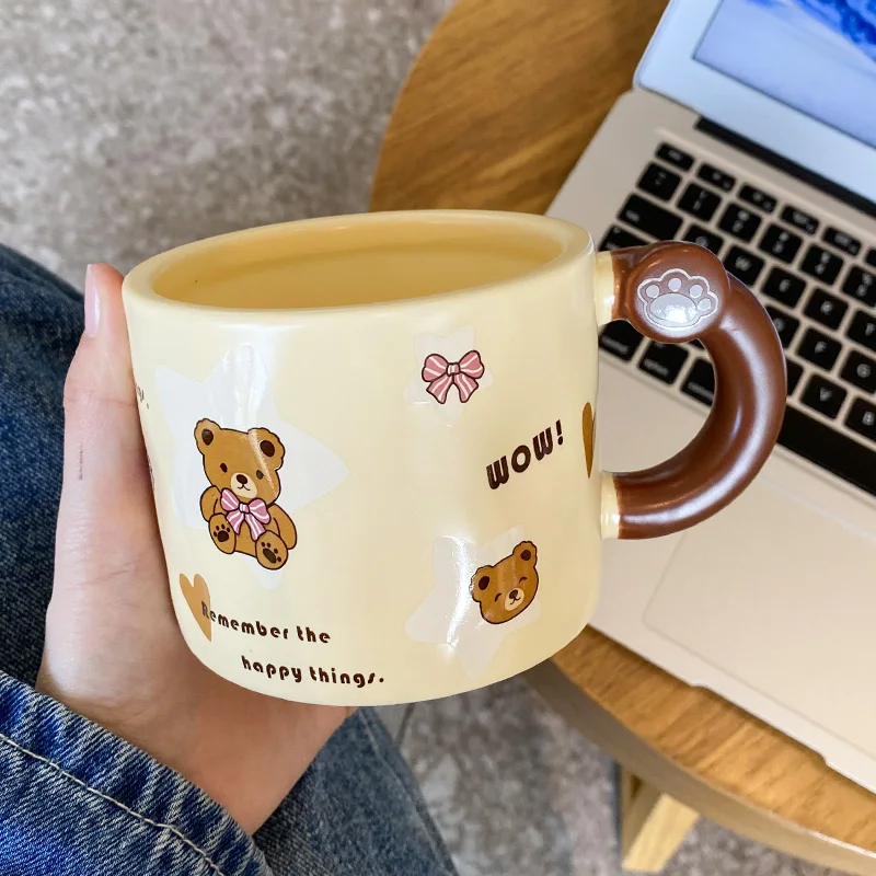 https://ae01.alicdn.com/kf/Se6b2a42b1e904d57975607100f155effN/Cute-Ceramic-Mug-with-Lid-Spoon-Breakfast-Milk-Juice-Cup-Creative-Bear-Coffee-Cup-Home-Office.jpg