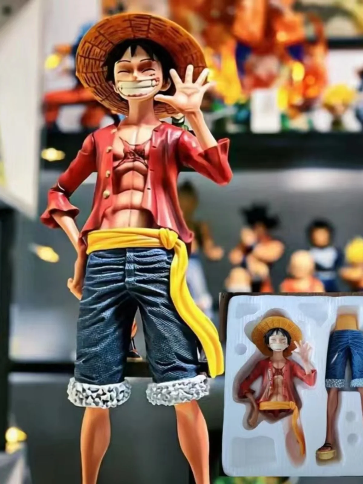 thumbnail image 1 of Figuras de One Piece de Luffy de 42 cm, figuras de acción de Monkey D. Luffy de GK, colección de PVC de Anime con sombrero de paja, juguetes, decoración, regalos, modelo de estatua, 1 of 5