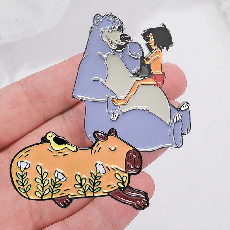

Disney Cute Cartoon Metal Backpack Flap Badges Anime Enamel Pin Pines Brooches for Women Jewelry Accessories Gifts