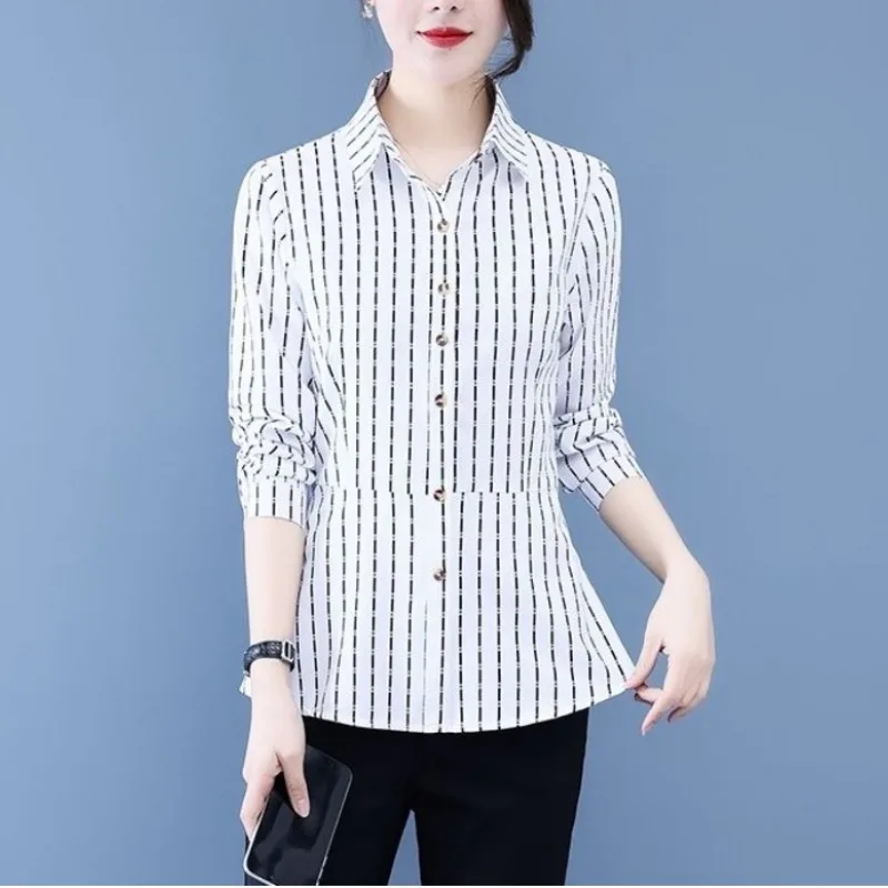 Spring and Autumn Women Printed Button Splice Slim Fit Long Sleeve Square Neck Shirt Fashion Casual Commuter Elegant Tops