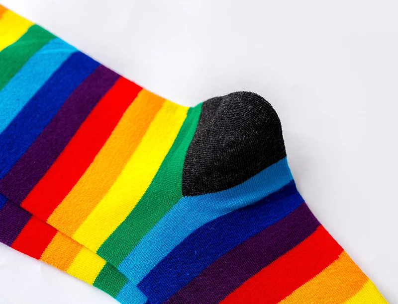 6/7 Pairs Klassische Frauen Socken Regenbogen Socken Gestreiften Elastizität Weibliche Baumwolle Socken Retro Atmungsaktive Casual Harajuku Crew Socken – Detail 4