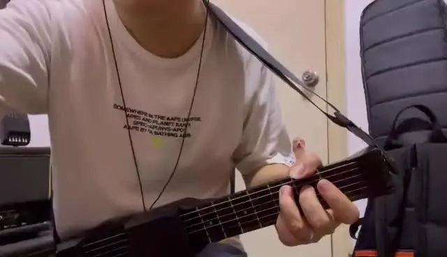 ギター Pocket Guitar 7/12 Frets Smart Guitar Pocket Portable Folk MIDI