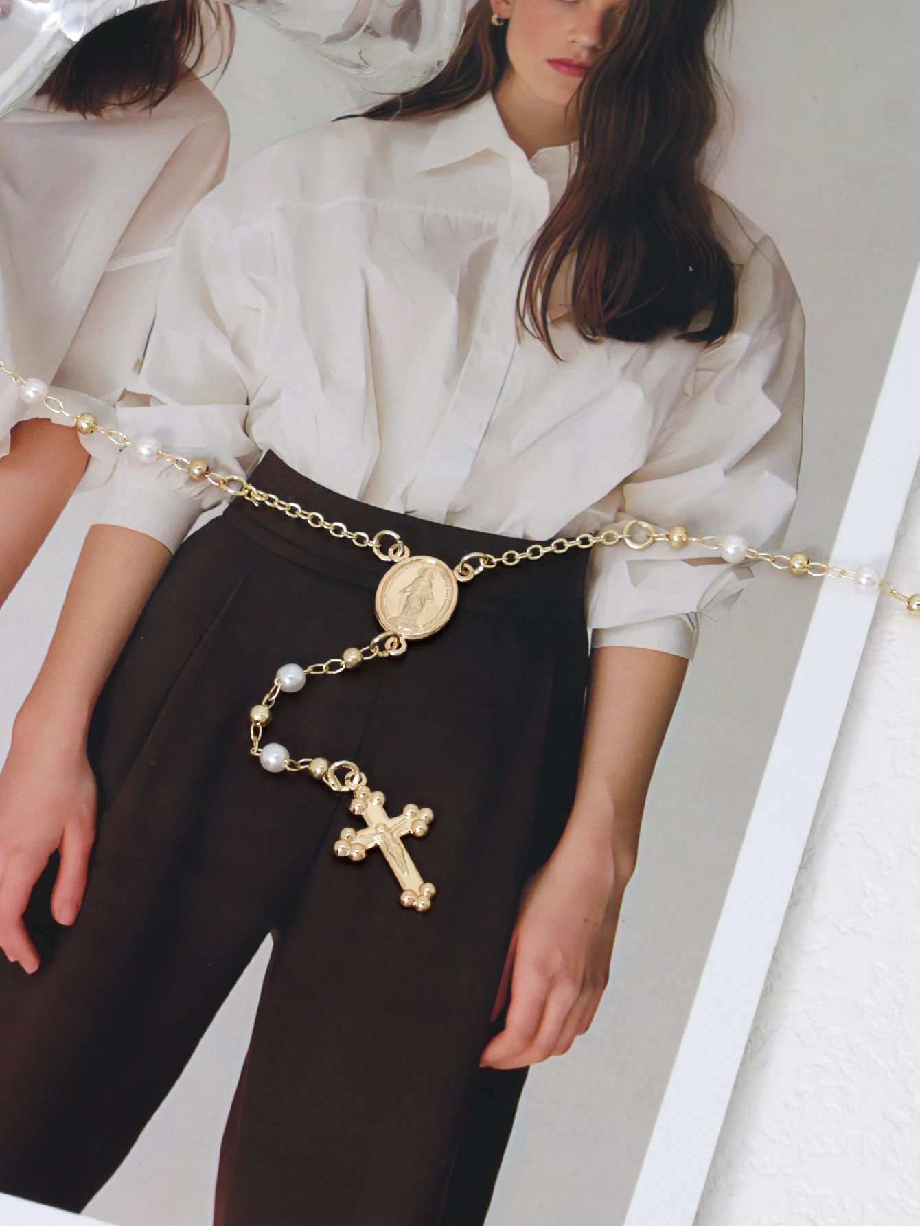 Madonna Pendant