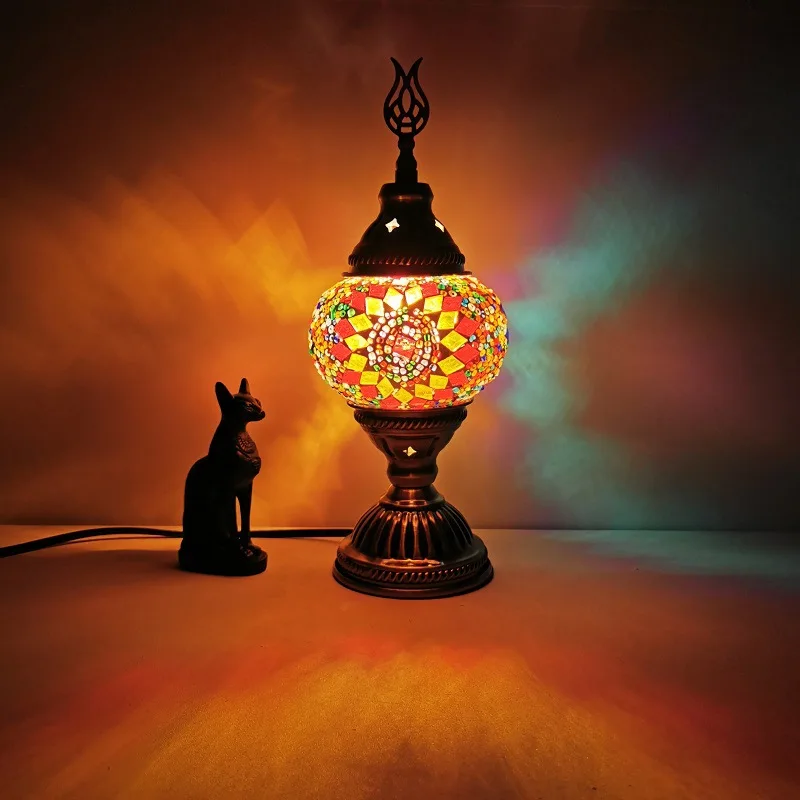 

Türkiye Vintage Romantic Small Table Lamp Morocco Mosaic Bedroom Study Cafe Restaurant Hotel B&B Decorative Table Lamp