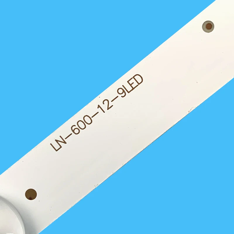 Рисунок 3 - Универсальная фотовспышка с диагональю 32 дюйма