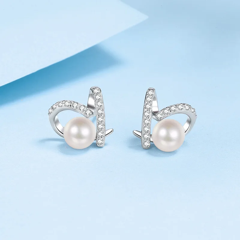 

Серьги женские из серебра 0,32 пробы с искусственным жемчугом