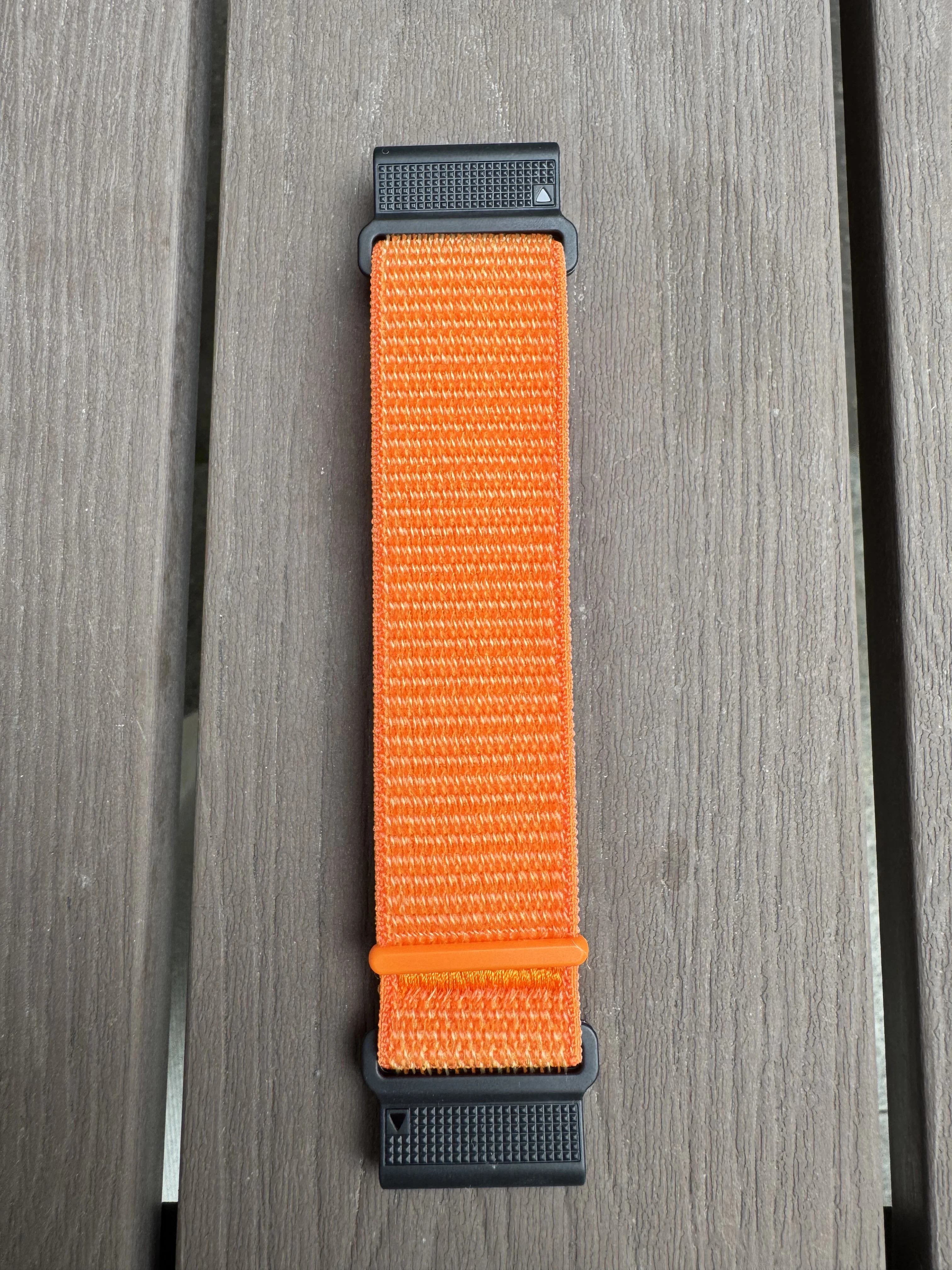 Durable Braided Nylon Loop Strap - QuickFit 22mm/26mm
