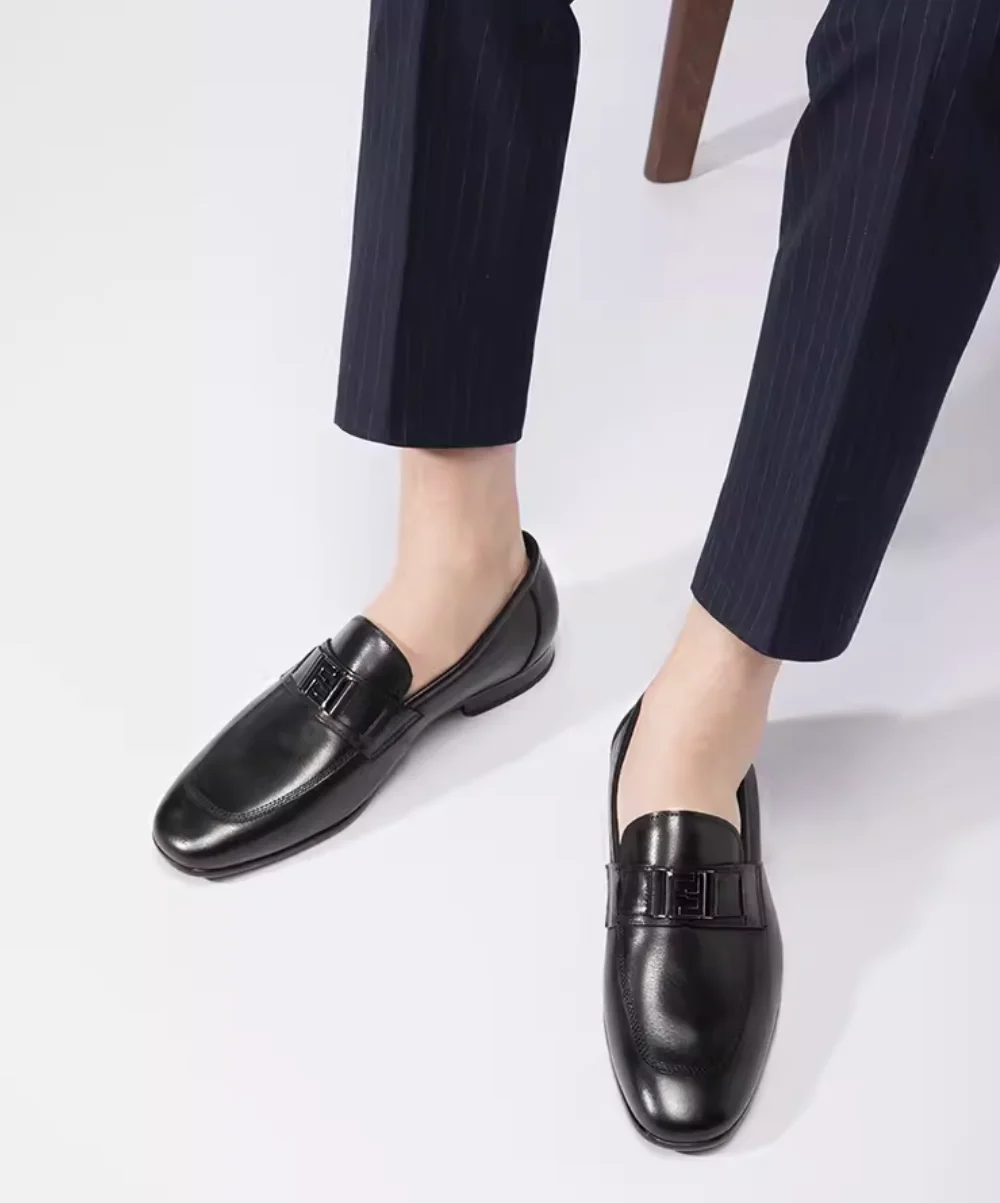 Lässige Sommerschuhe aus Leder 2024, Herren-Slipper aus echtem Leder mit einem Fuß, atmungsaktiv und modischem Business-Stil – Detail 5