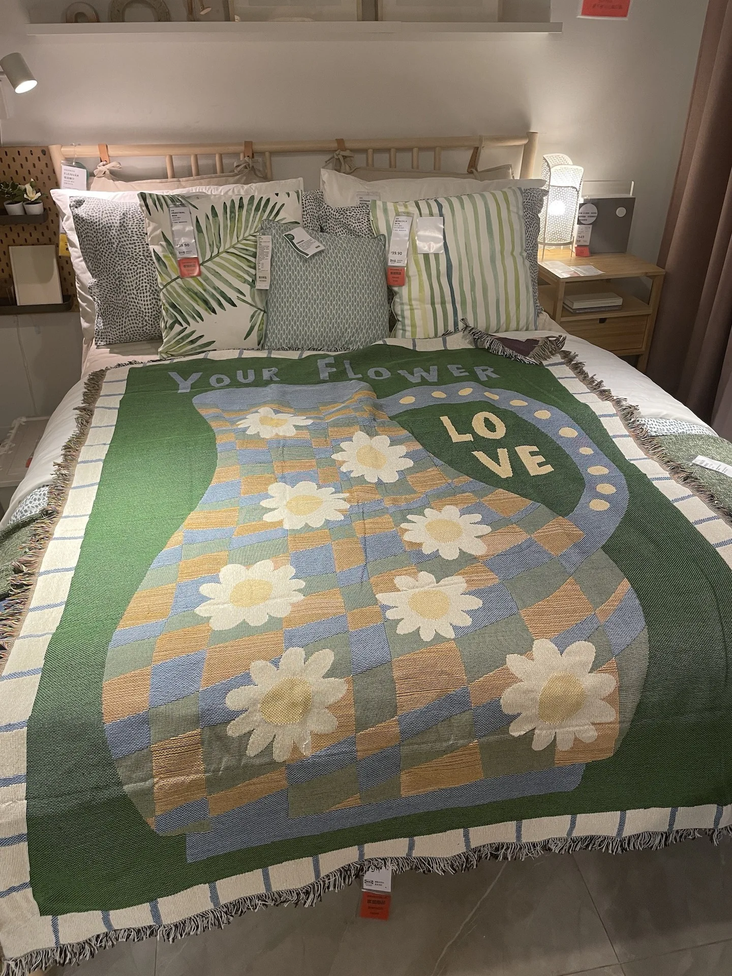 �Ŵ� �߿� ķ�� ��� ��� ���ǽ�Ʈ�� ������ ��ư ���� Ŀ��, ���� �ø��� �Ϸ���Ʈ