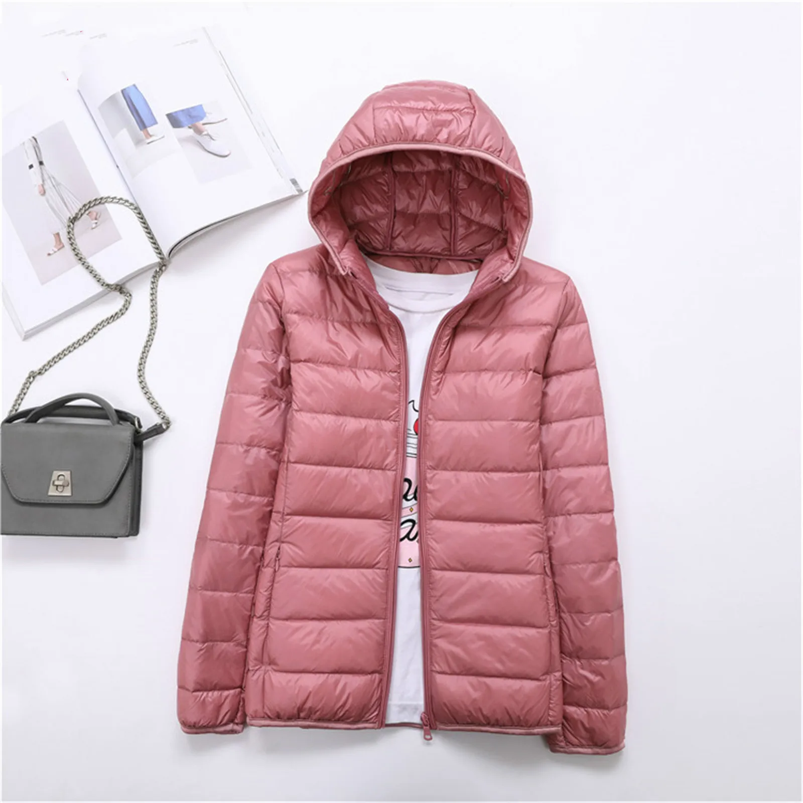 

SUSOLA Winter Jacket Women Ultra Light Down Jacket Women Hooded Coat 90% Duck Down Jacket Packable Thin Feather Short Parka