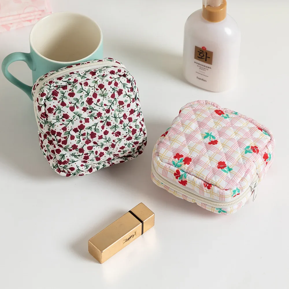 Cute Coin Purse Makeup Bag Cartoon Fabric Women's Key Bags Lipstick Bags Monthly Affairs Sanitary Pad Storage Bag Organizer 5