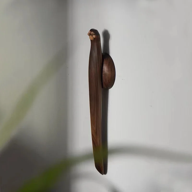 

Cat Claw Shoehorn, Solid Wood Shoe Cabinet, Wall Hanging, Fun Cute Shoe Wear, Modern Nordic Portable Shoe Lift, Black Walnut