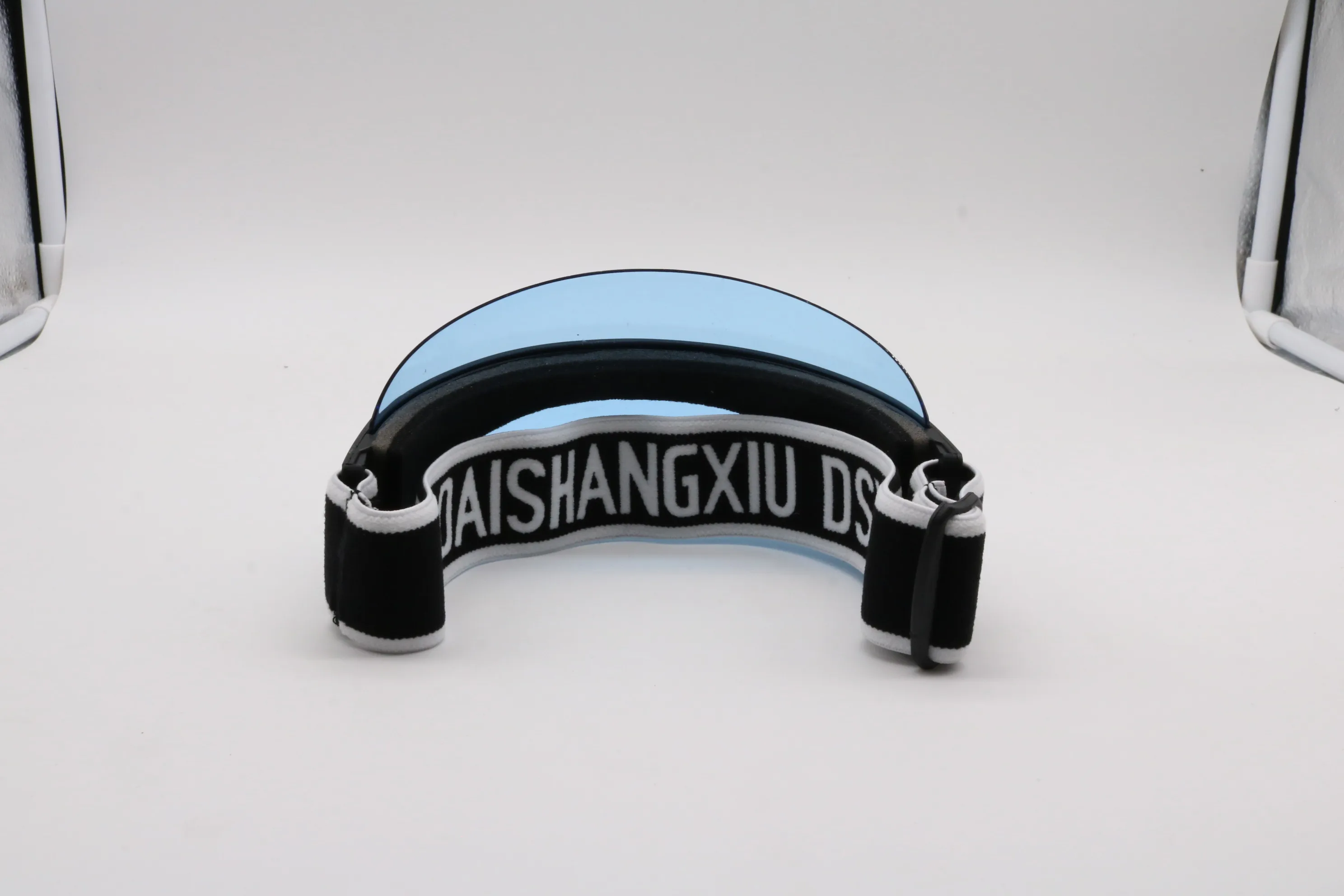 OutdoorTravel Woman Men Sunshade Hat Randomly Sent With And Without Logo Bule Color Transparent PVC Sport Hat