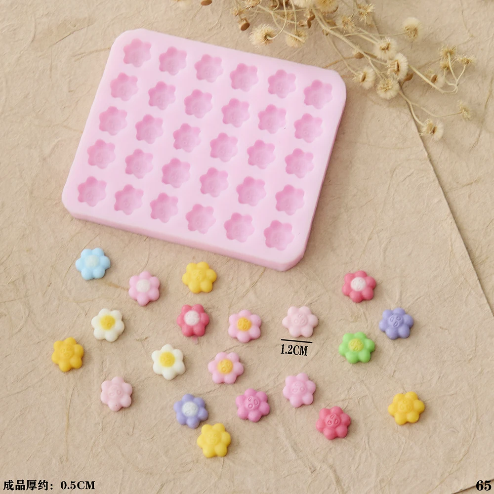 3D 9-Cavity Flower Silicone Mold – Sunflowers Design for Fondant, Candy, Chocolate, Cak... - SKU FSM01228 - UGI Packaging