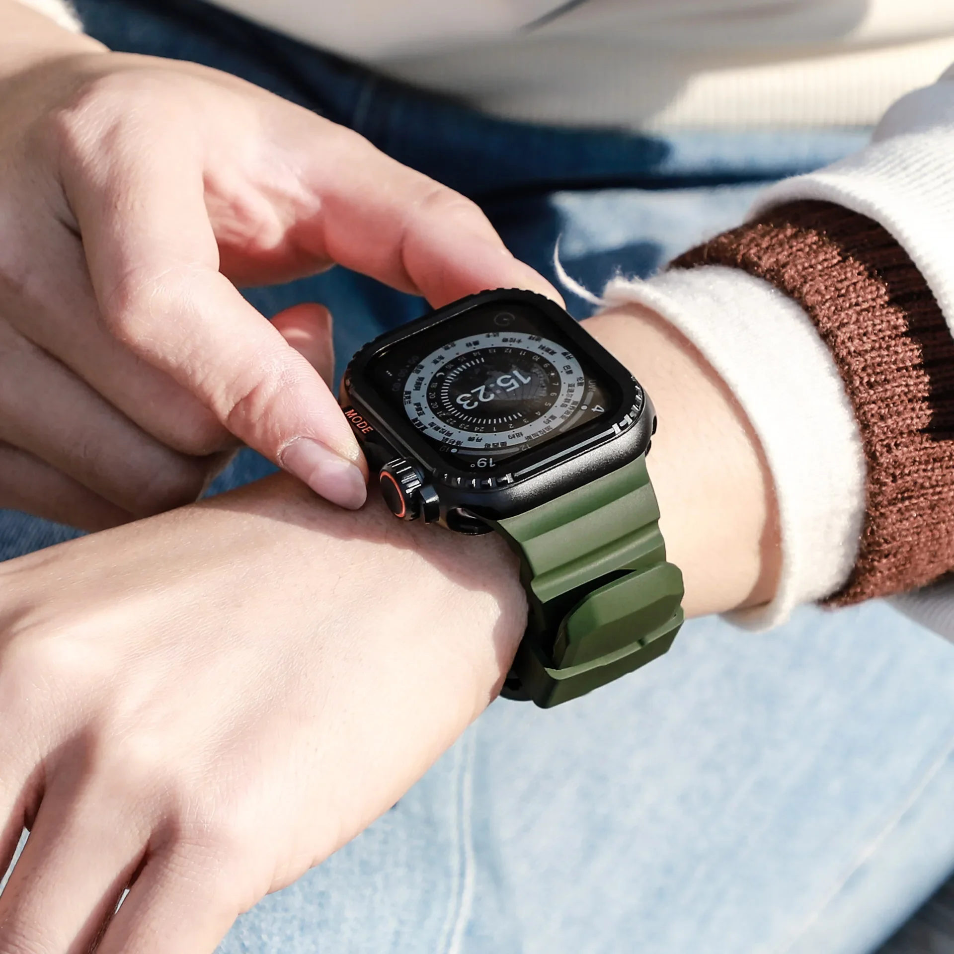 Fluorescent Silicone Sport Band Bracelet
