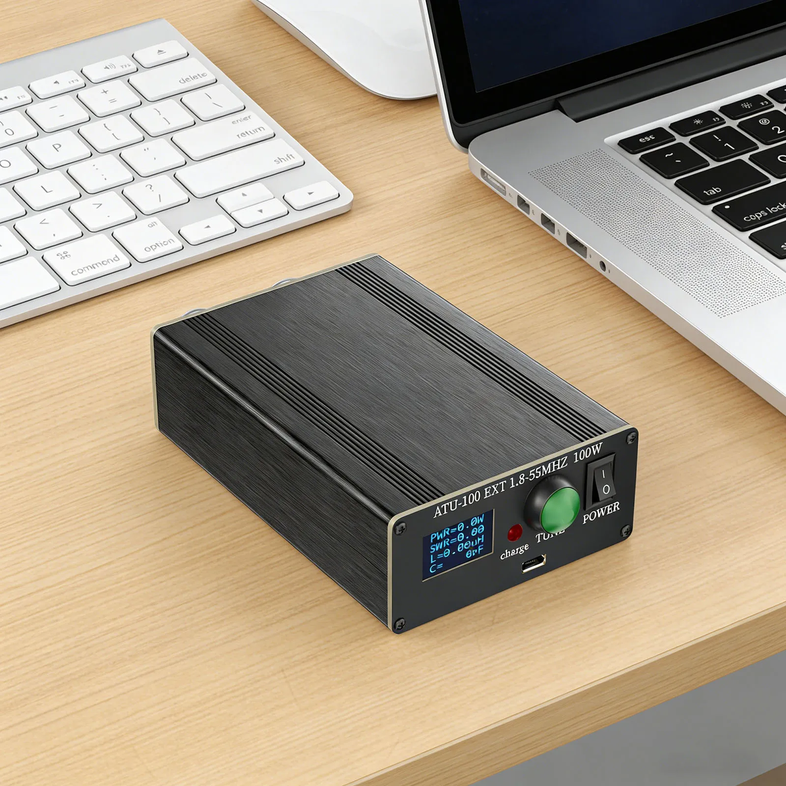 ATU-100 Pro+ 자동 안테나 튜너 1.8-55MHz 휴대용 HF 안테나 튜너 0.96인치 디스플레이 튜닝 유닛 USB 충전 인터페이스