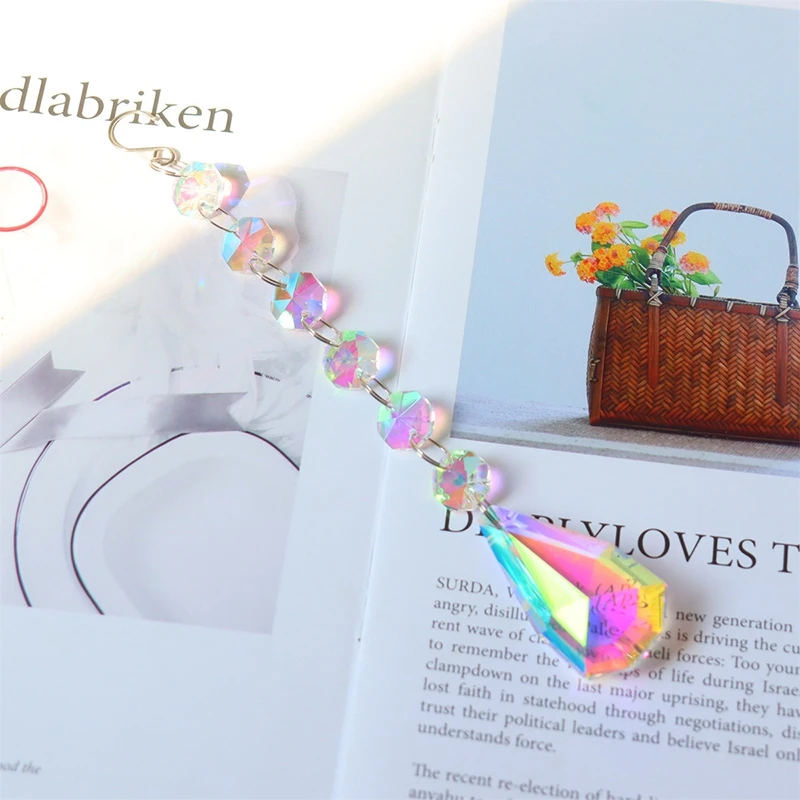 Suncatcher Hanging Crystal Light Catcher Chain Pendants Wind Chimes Rainbow Prism Light Catching Jewelry Garden Home Decor