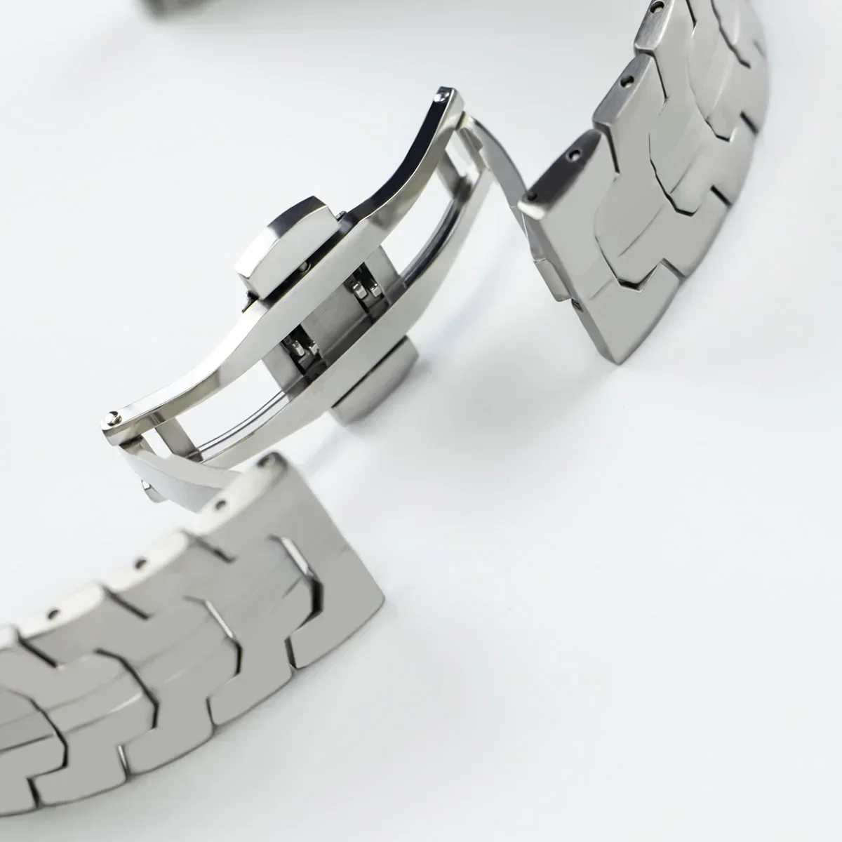 Titanium Color Stainless Steel Metal Watch Strap - 26/22mm Band