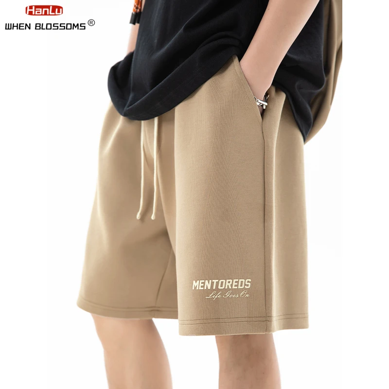 Рисунок 4 - Шорты мужские с стереоскопическим принтом