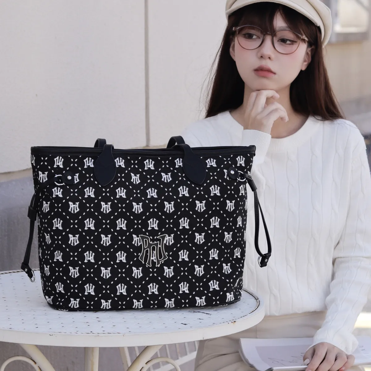 PNJ Manchurian messenger bag women's casual 2024 new fashion shoulder bag fresh trend satchel nylon