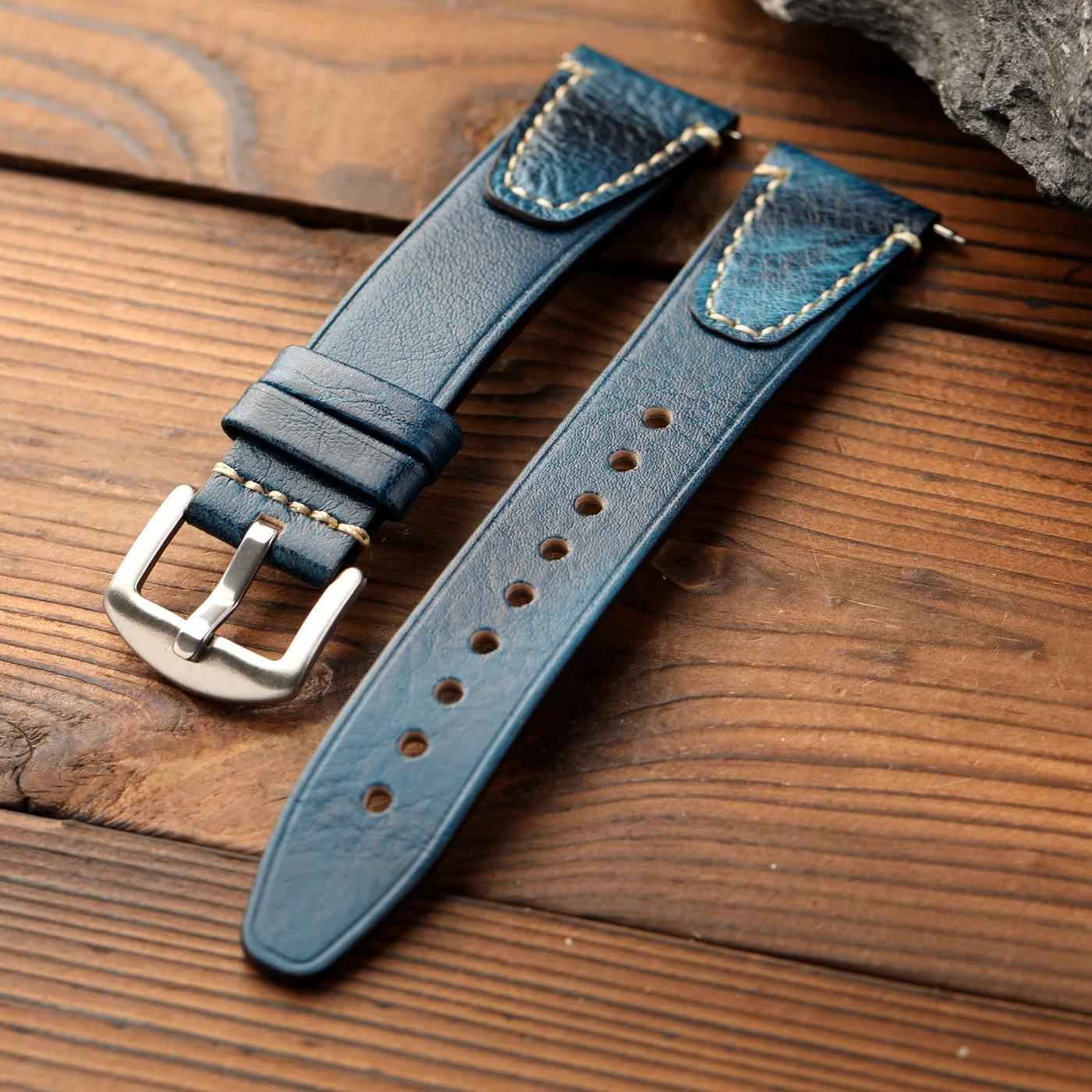 Handmade Genuine Leather Retro Strap with Quick-Release
