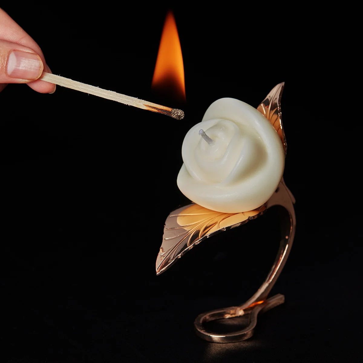 Lock cord trace leaf spark flame Candlestick low temperature candle SM couple fun flirting punishment adult toy